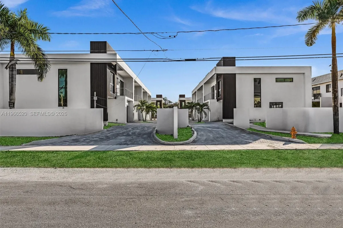 4632 SW 32nd Ave # C1, Dania Beach FL 33312