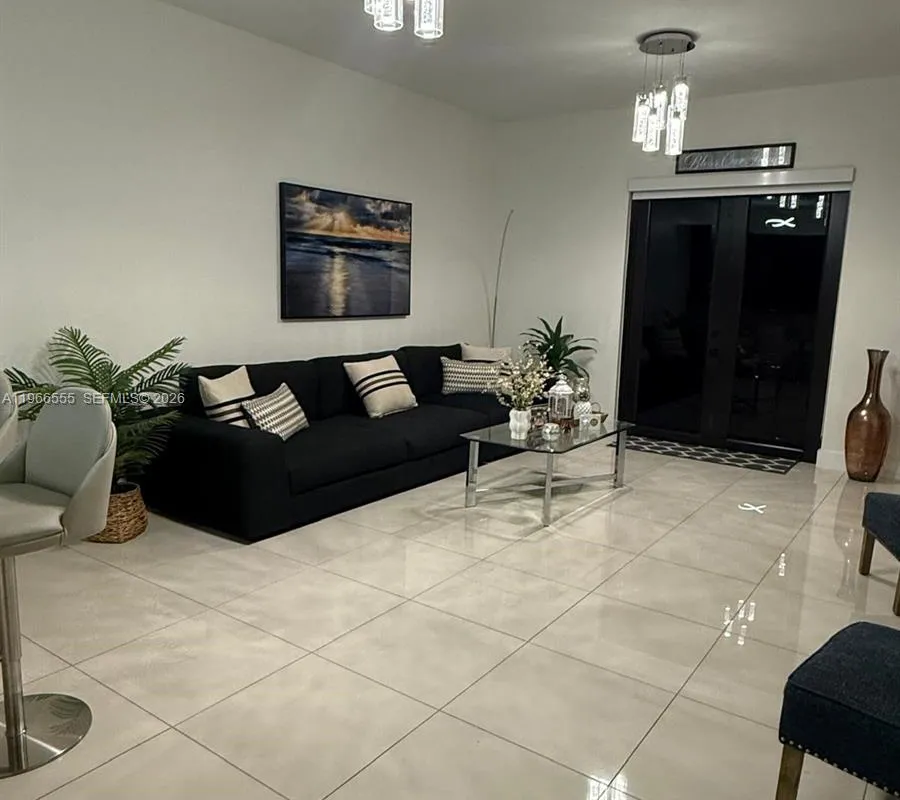 27607 SW 133rd Pl, Homestead FL 33032