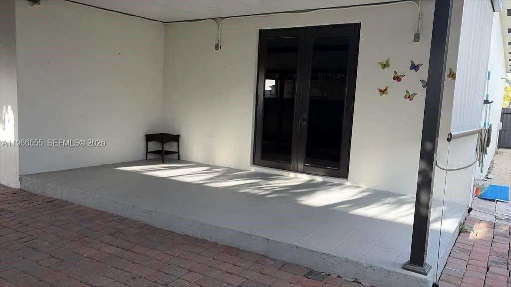 27607 SW 133rd Pl, Homestead FL 33032