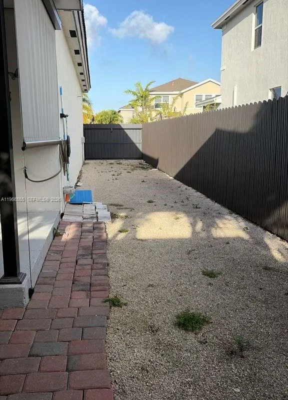 27607 SW 133rd Pl, Homestead FL 33032