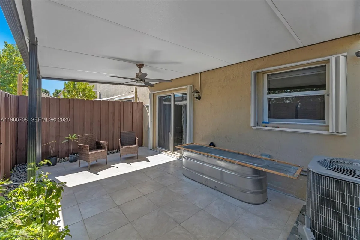 465 NE 5th Pl # 465, Florida City FL 33034