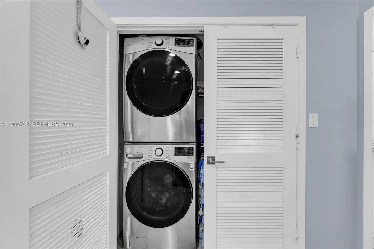 465 NE 5th Pl # 465, Florida City FL 33034