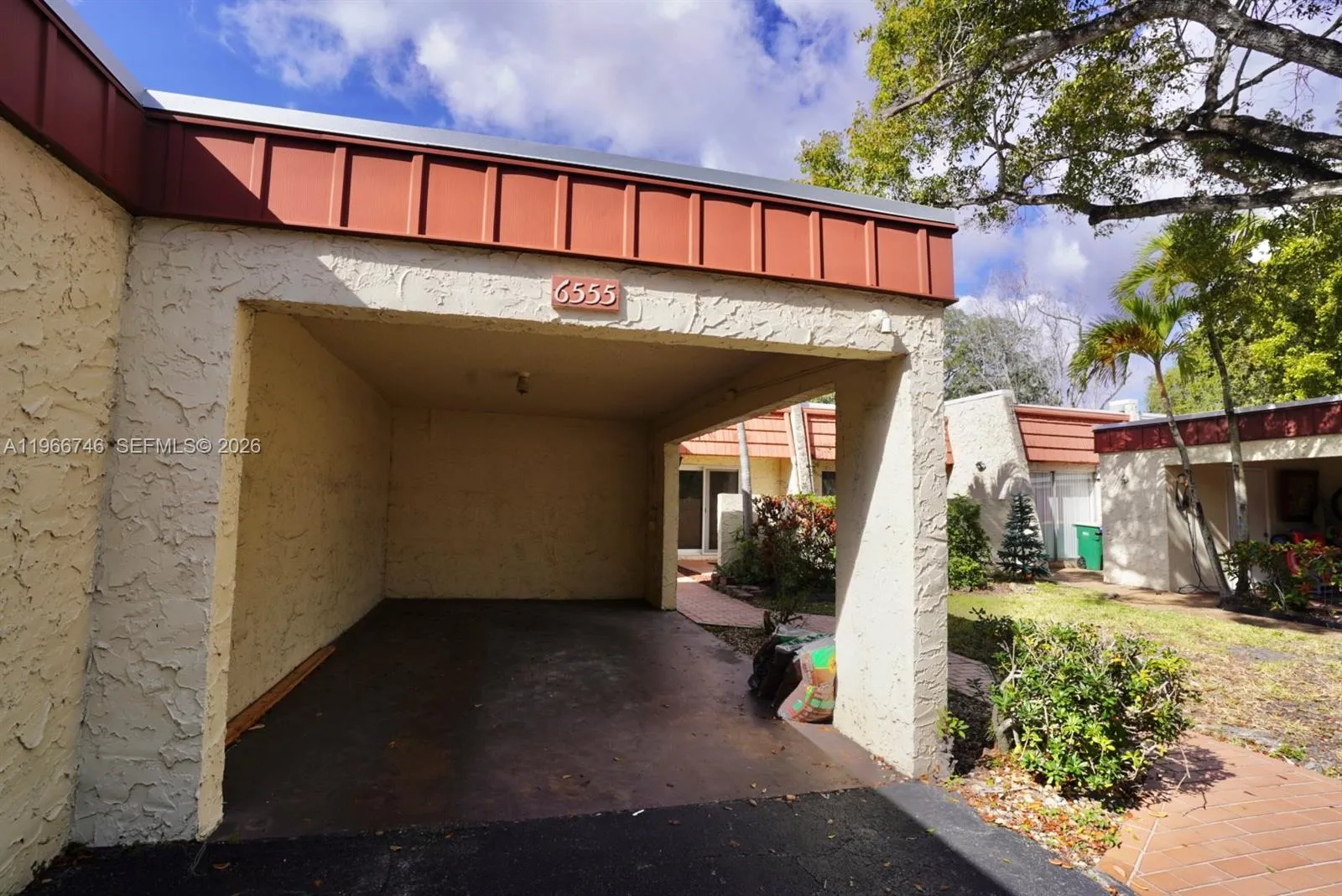 6555 NW 99th Ave # B20, Tamarac FL 33321