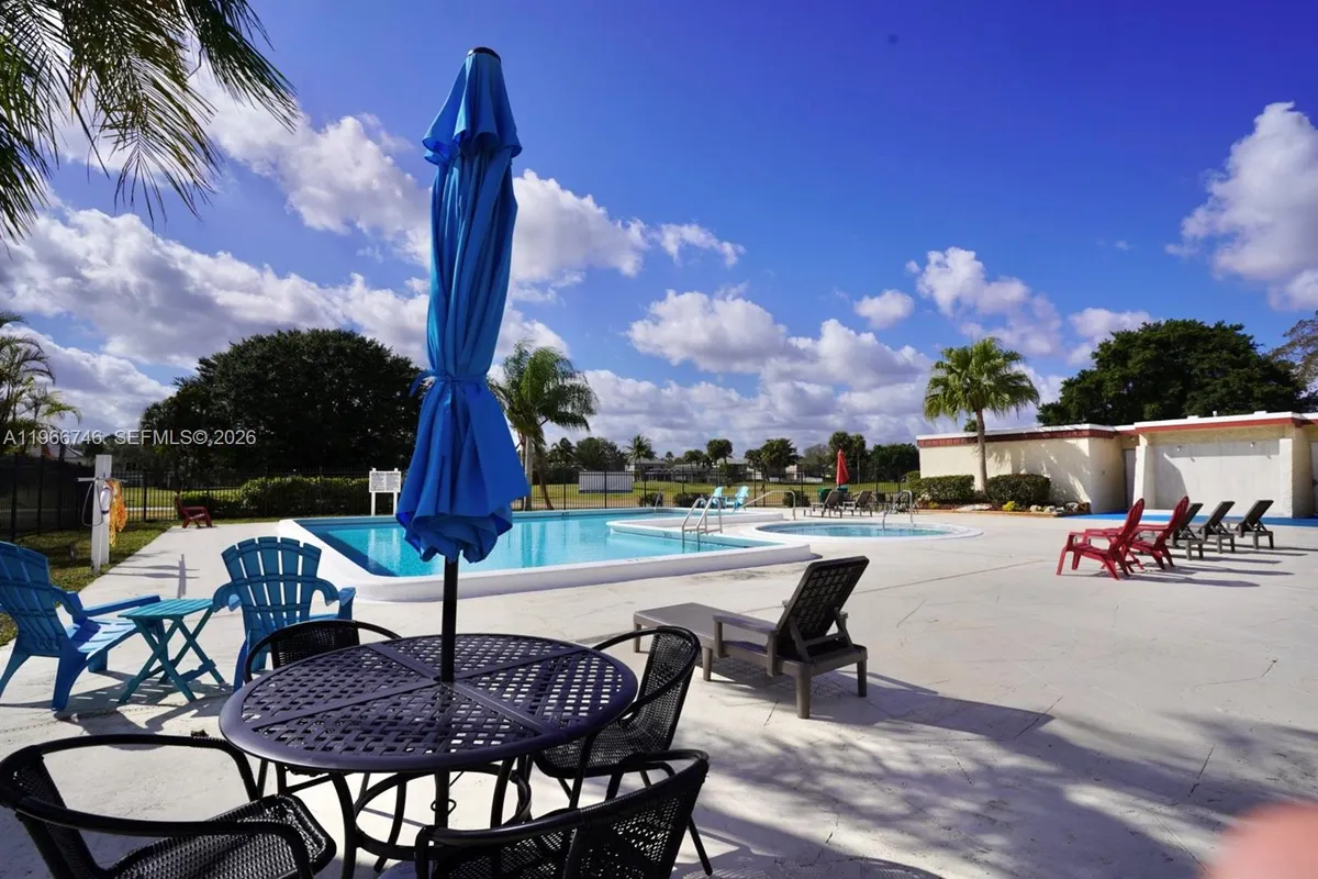 6555 NW 99th Ave # B20, Tamarac FL 33321