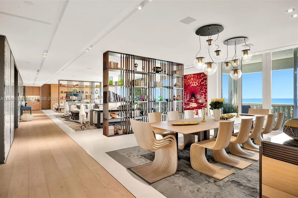 20165 NE 39th Pl, Aventura FL 33180