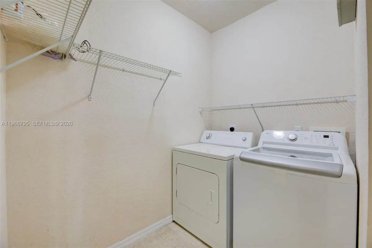 2407 Belmont Ln # 2407, North Lauderdale FL 33068