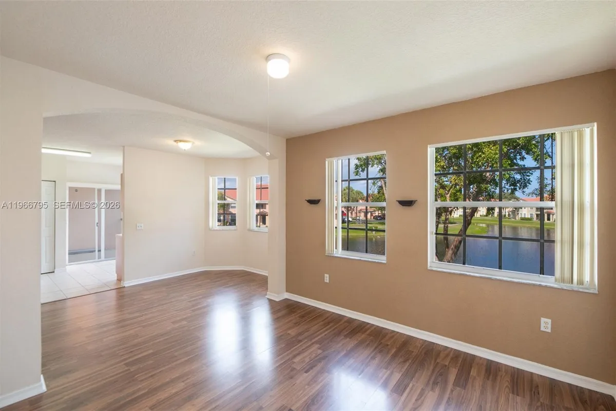 2407 Belmont Ln # 2407, North Lauderdale FL 33068