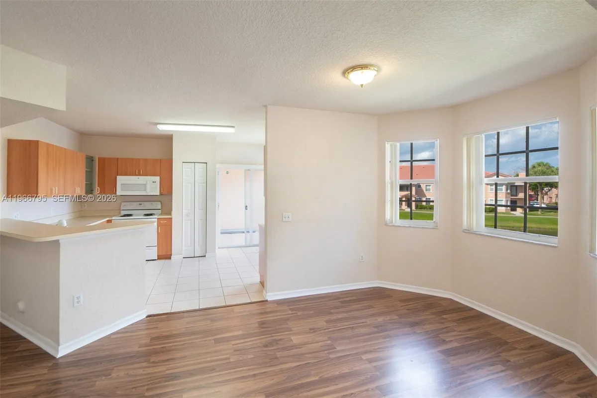 2407 Belmont Ln # 2407, North Lauderdale FL 33068