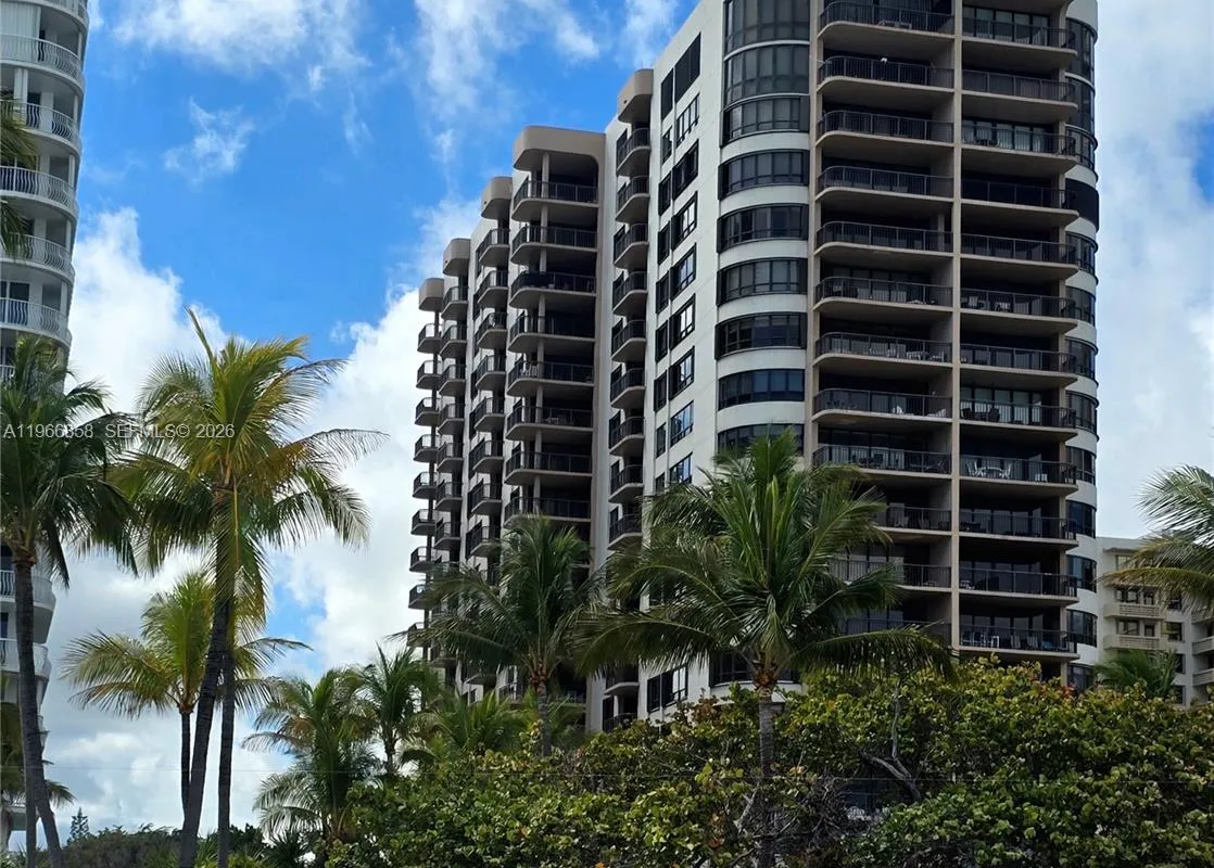 10175 Collins Ave # 208, Bal Harbour FL 33154