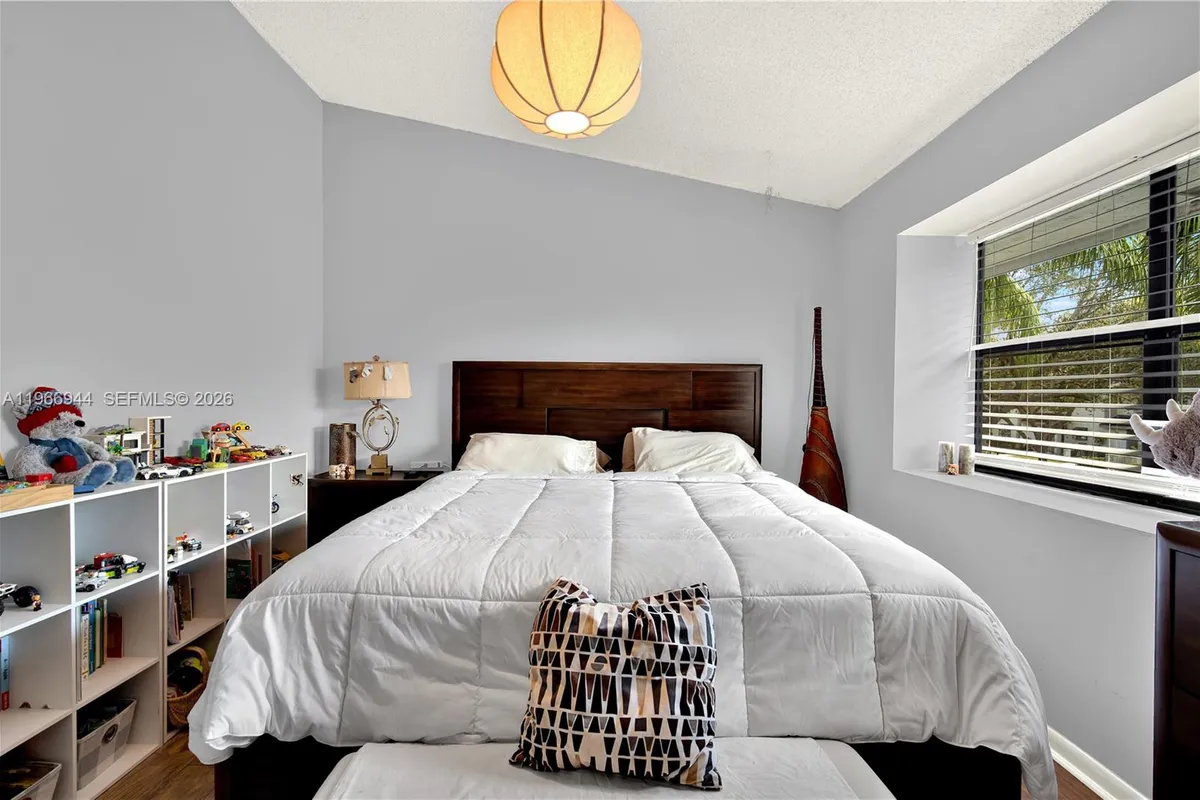 3437 S Carambola Cir S # 2463, Coconut Creek FL 33066