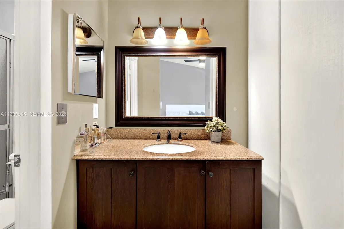 3437 S Carambola Cir S # 2463, Coconut Creek FL 33066