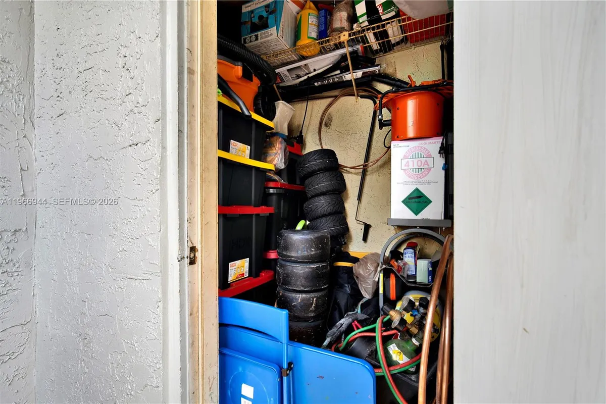 3437 S Carambola Cir S # 2463, Coconut Creek FL 33066