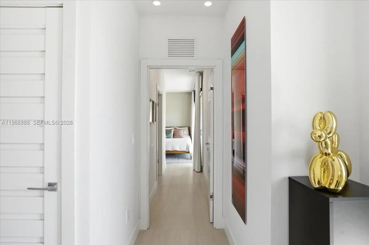 4354 Alton Rd, Miami Beach FL 33140