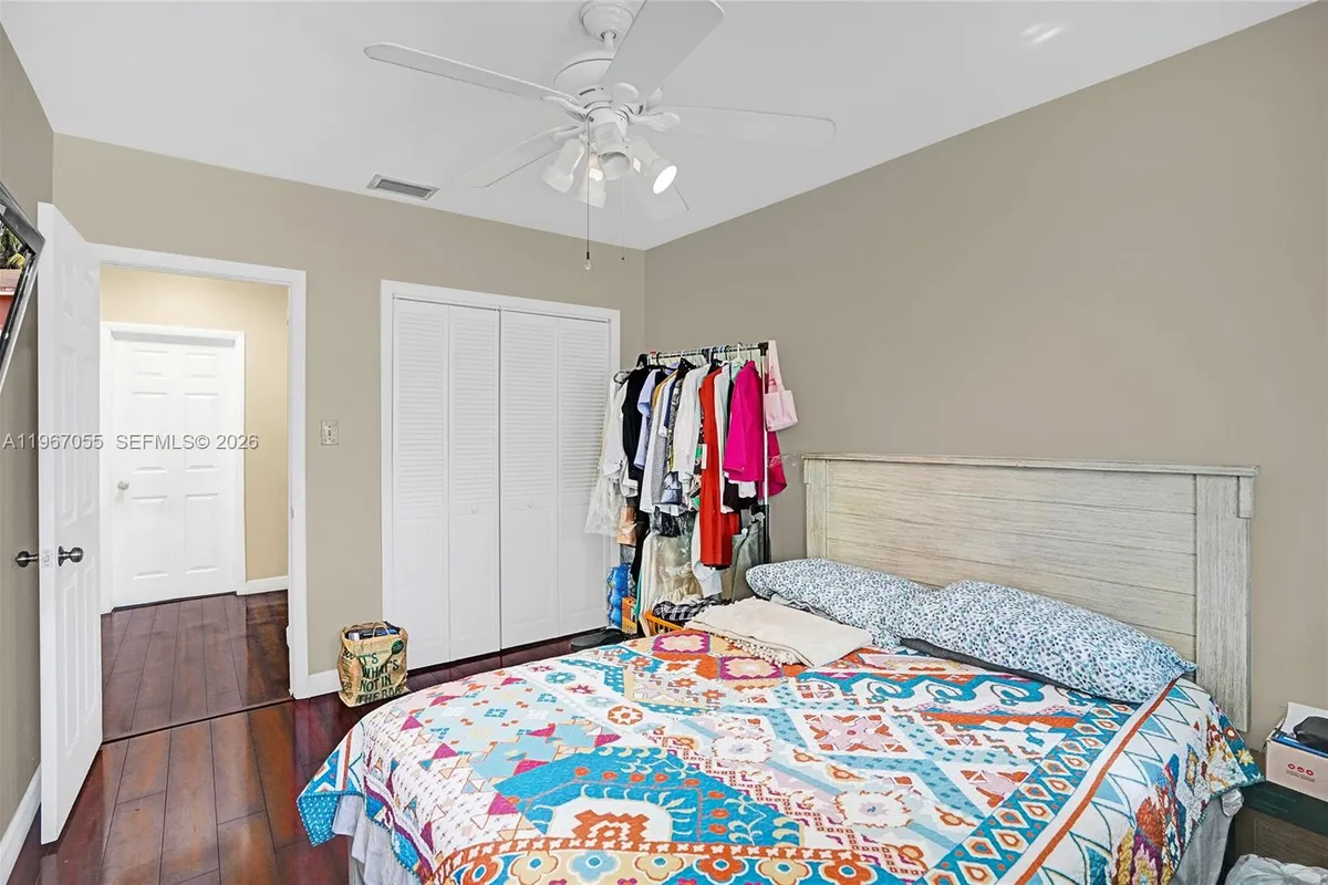 1775 NE 147th St, Miami FL 33181