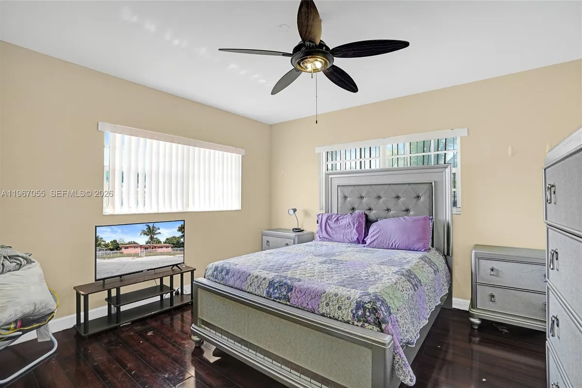 1775 NE 147th St, Miami FL 33181