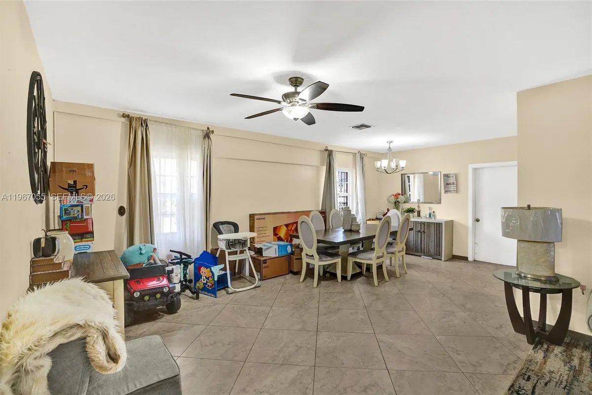 1775 NE 147th St, Miami FL 33181