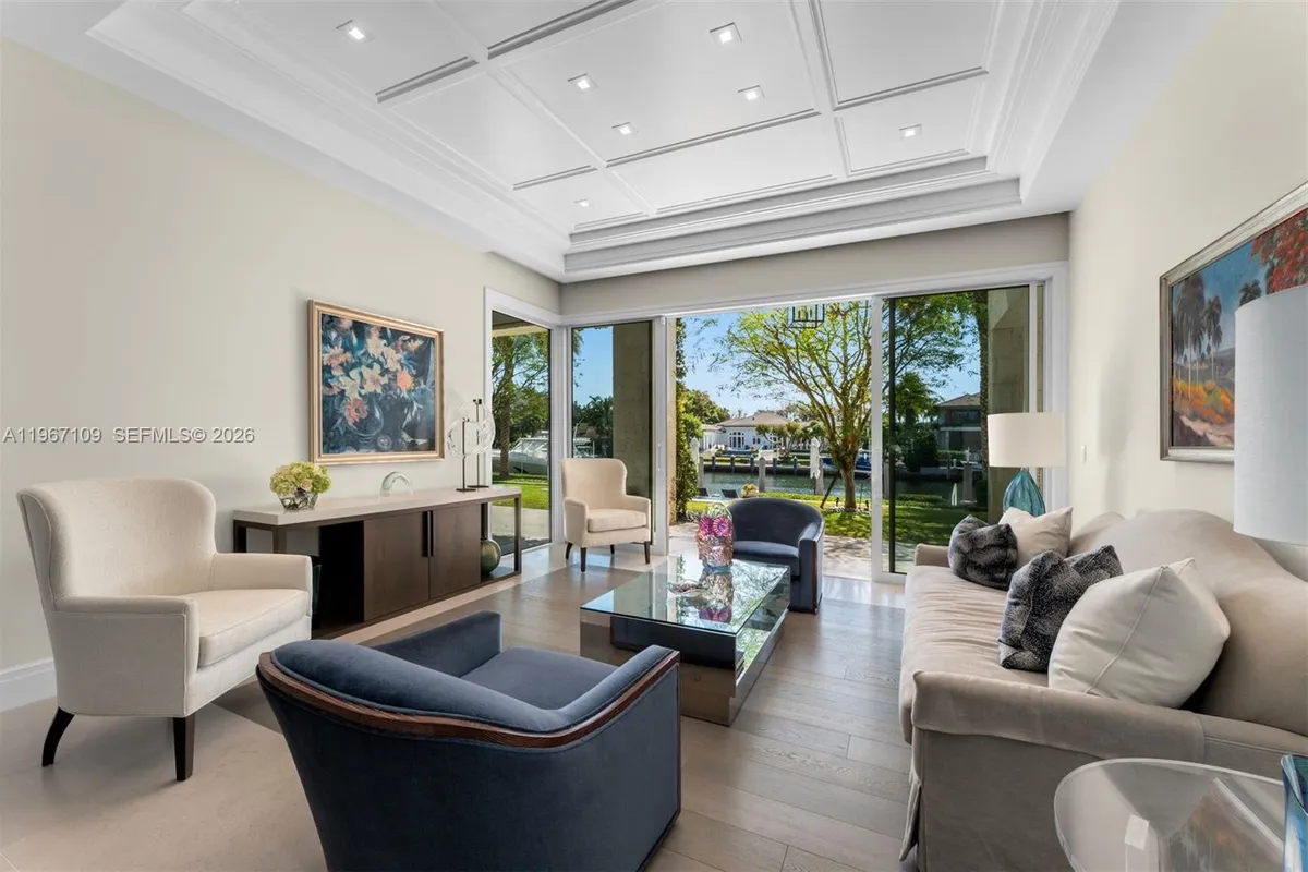 550 Marquesa Dr, Coral Gables FL 33156