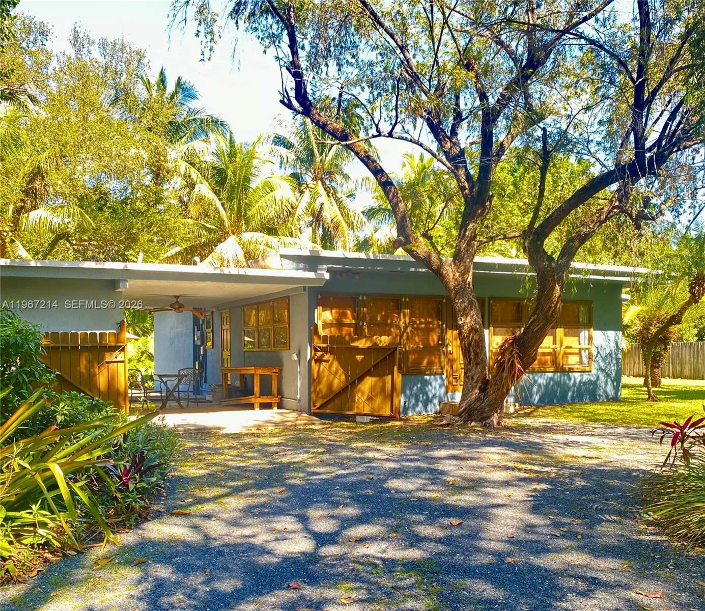 5975 SW 60th St, South Miami FL 33143