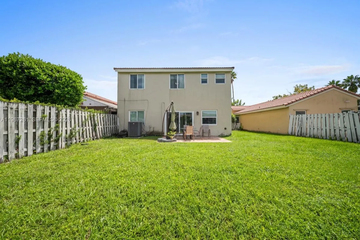 1340 NW 125th Ter, Sunrise FL 33323