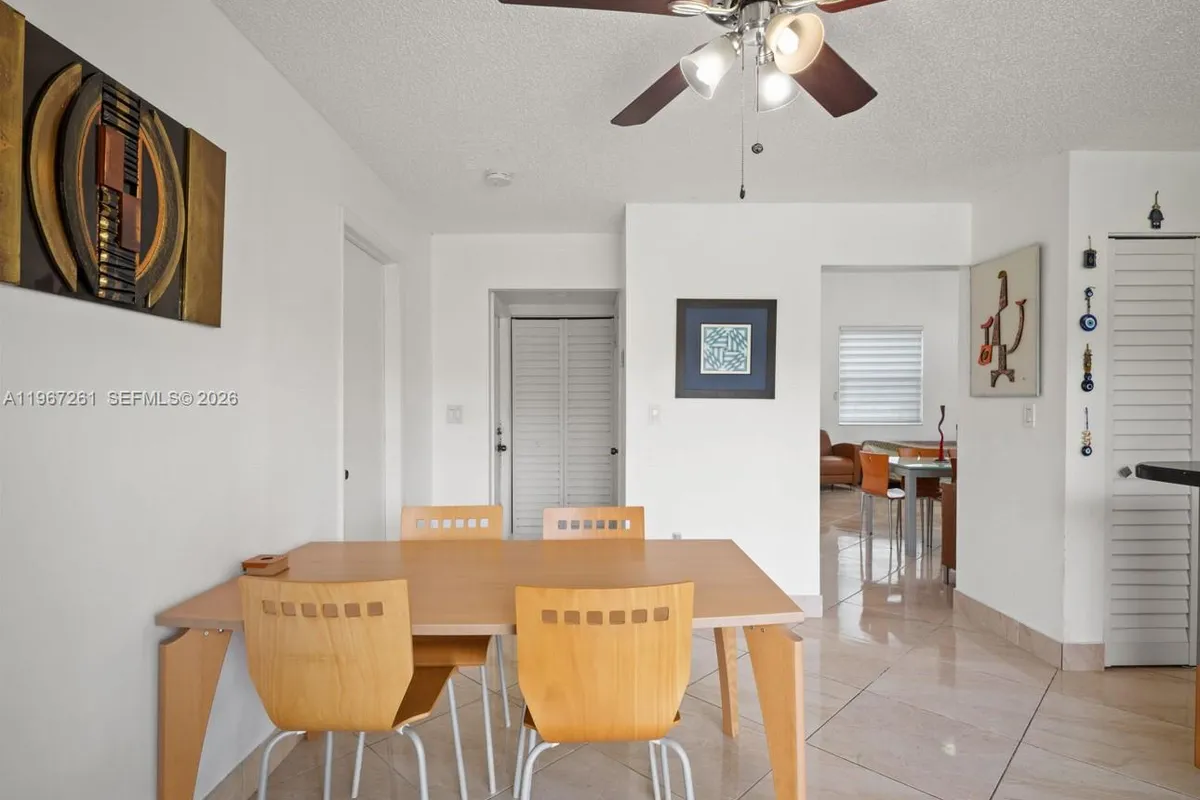 1340 NW 125th Ter, Sunrise FL 33323