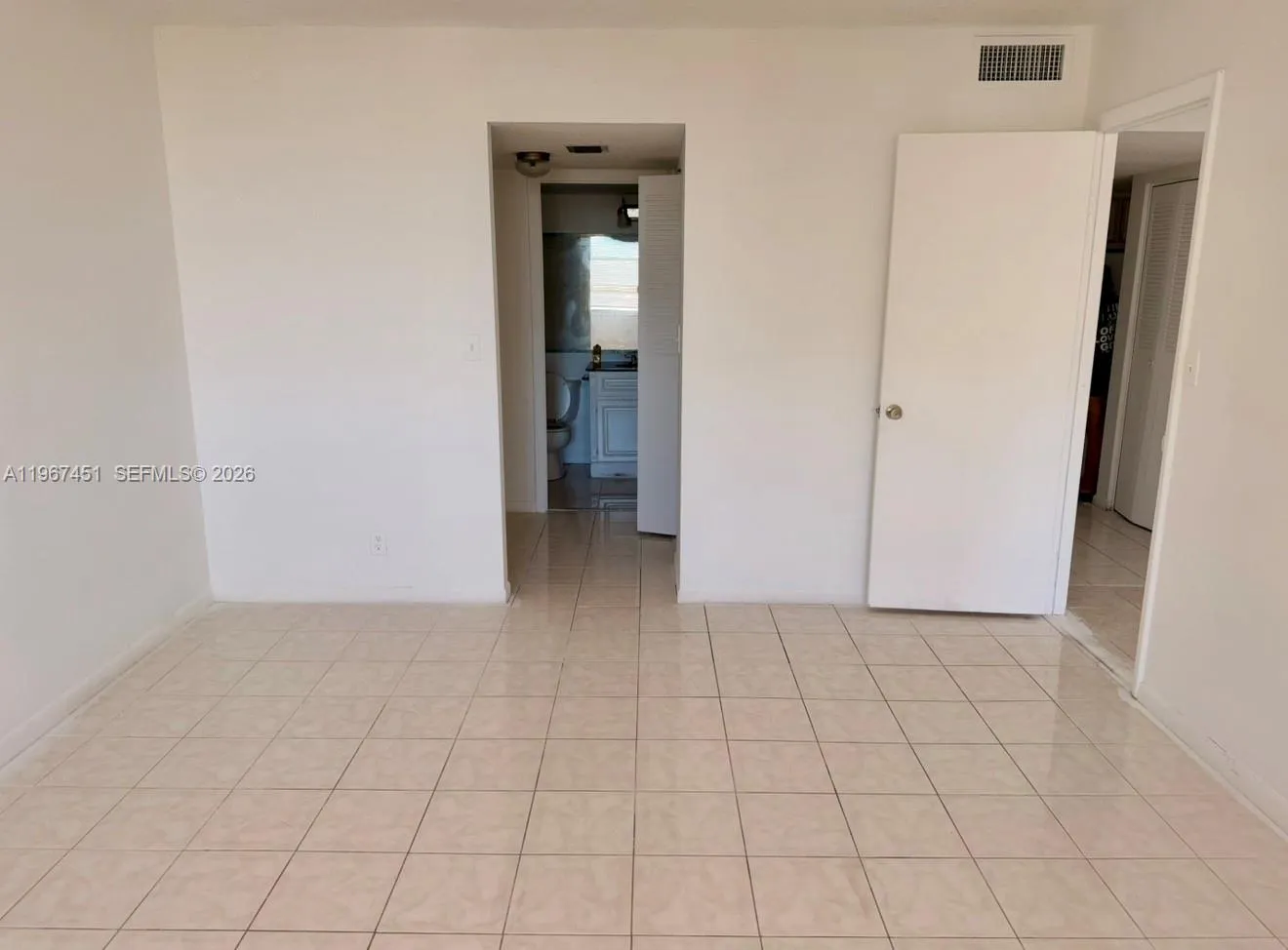 2025 NE 164th St # 706, North Miami Beach FL 33162