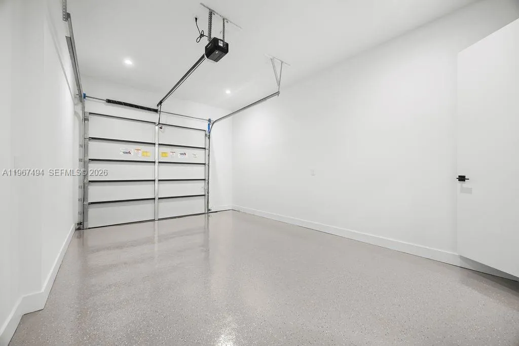 608 SW 16th Ct, Fort Lauderdale FL 33315