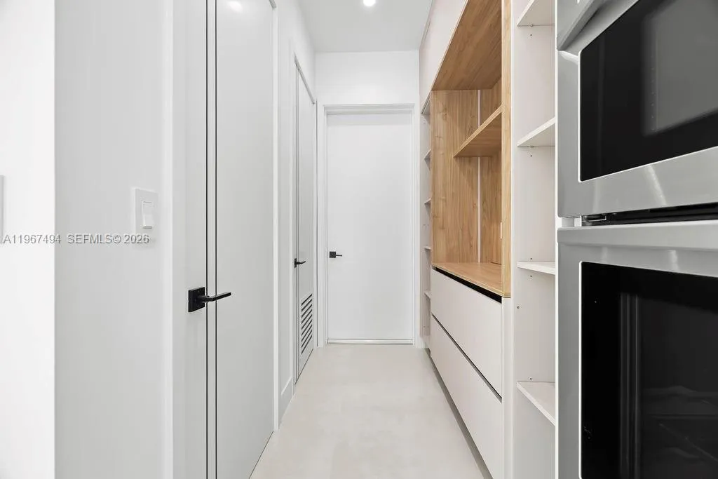 608 SW 16th Ct, Fort Lauderdale FL 33315