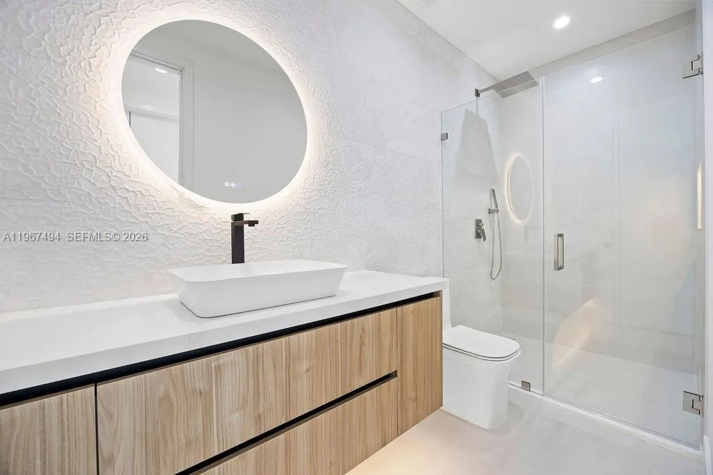 608 SW 16th Ct, Fort Lauderdale FL 33315