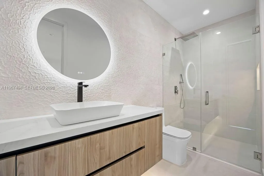 608 SW 16th Ct, Fort Lauderdale FL 33315