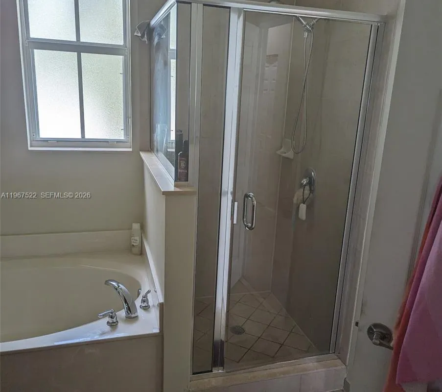 4656 Monarch Way, Coconut Creek FL 33073