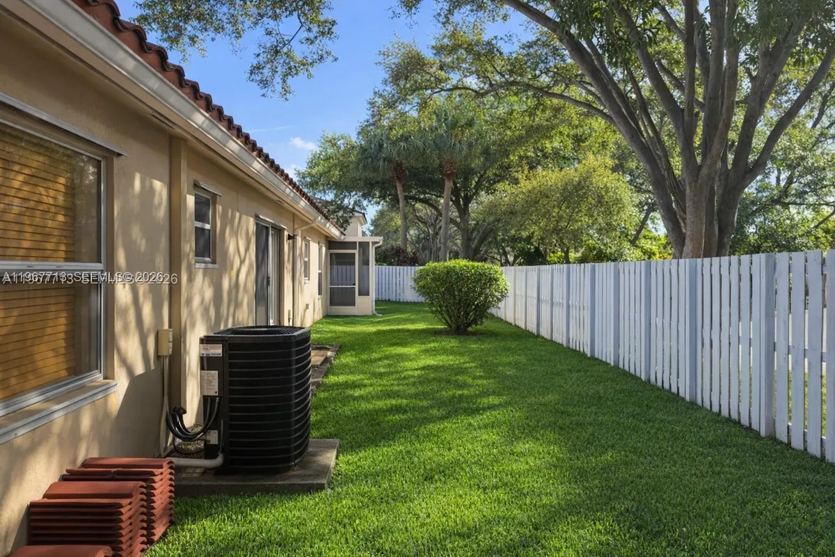 4400 NW 61st Pl, Coconut Creek FL 33073