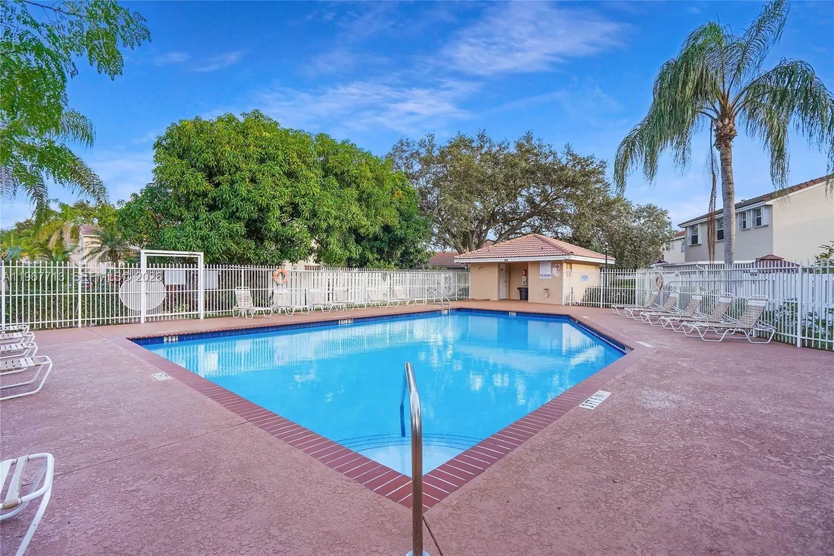 4400 NW 61st Pl, Coconut Creek FL 33073