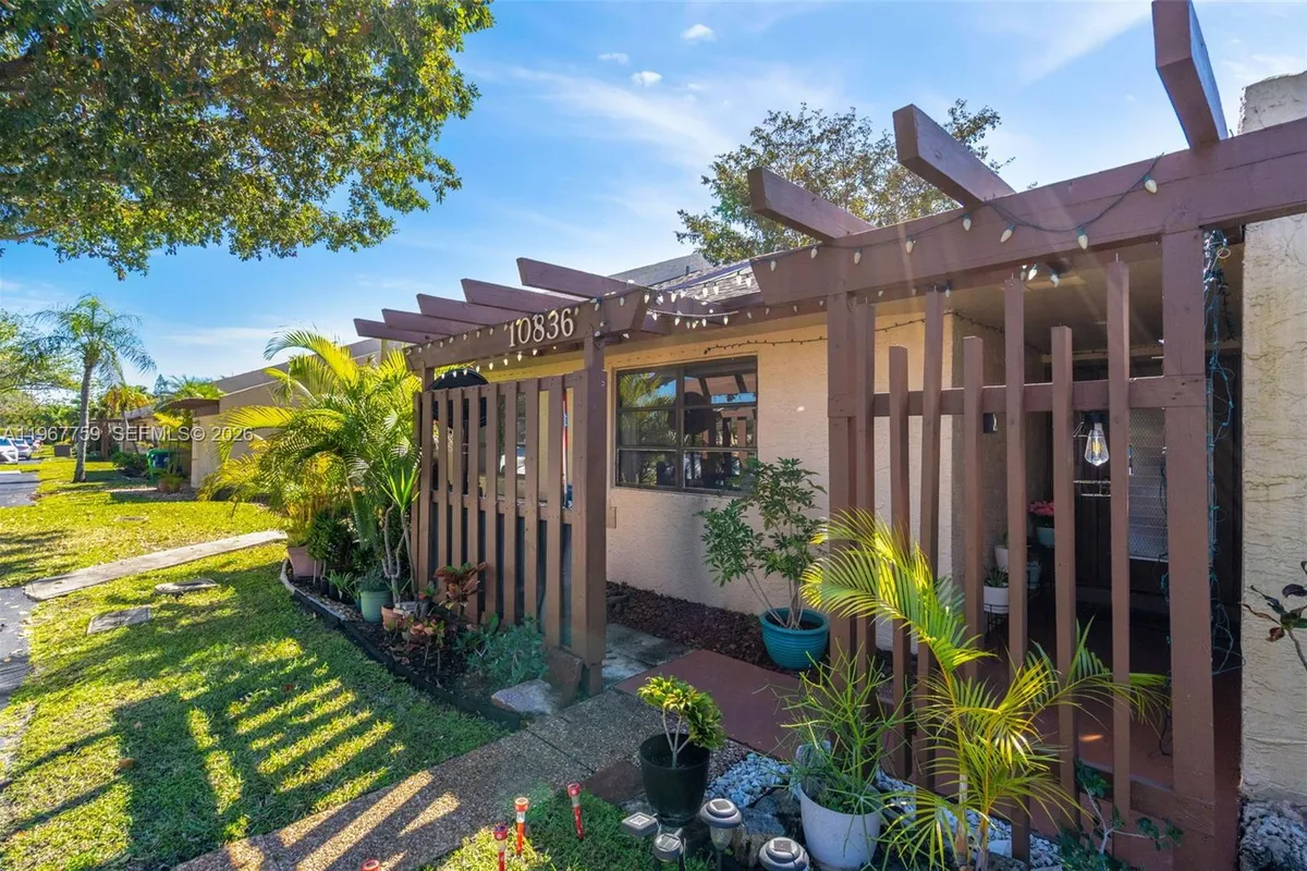 10836 NW 30th Pl # 354, Sunrise FL 33322