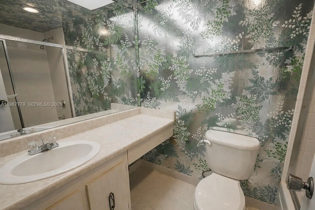 301 174th St # 1917, Sunny Isles Beach FL 33160