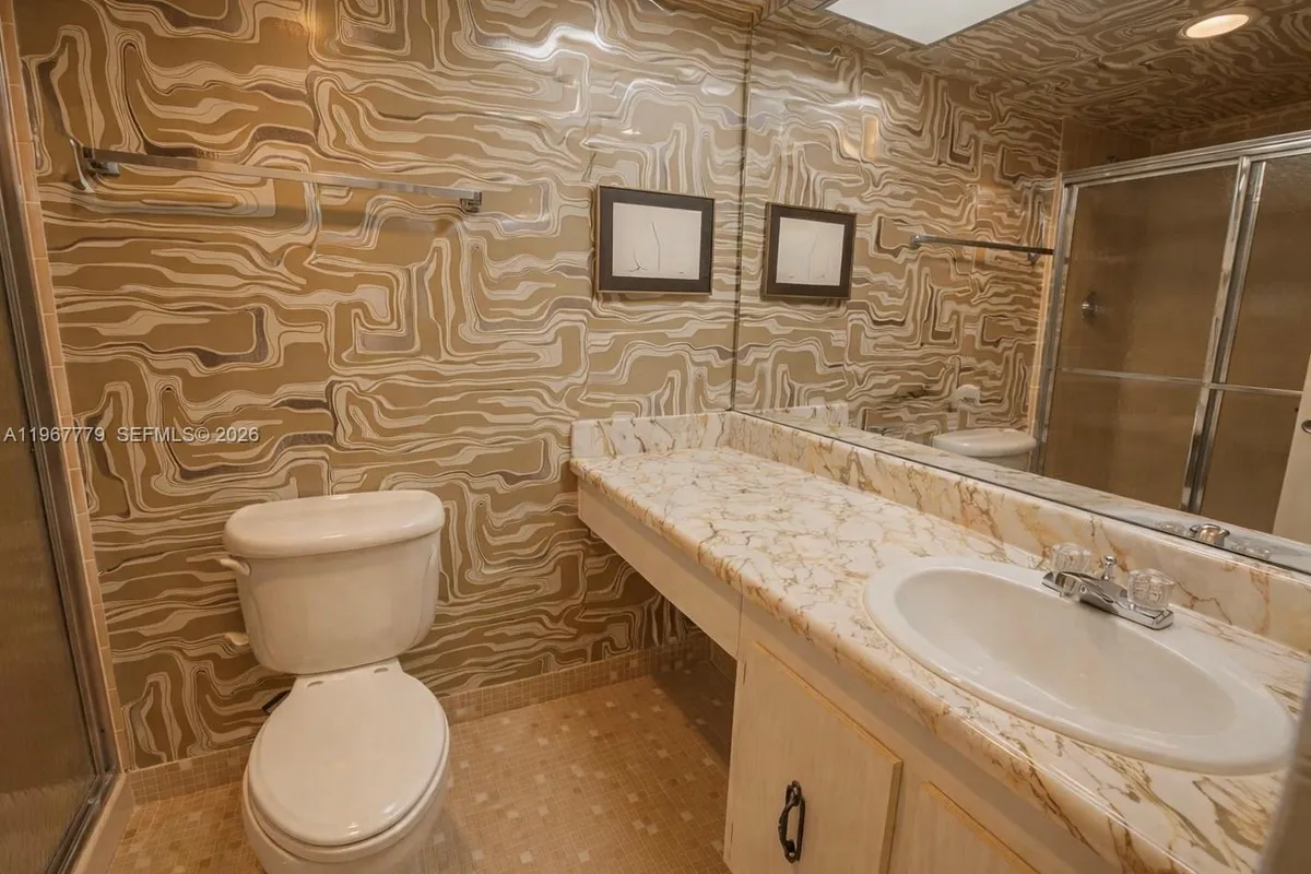 301 174th St # 1917, Sunny Isles Beach FL 33160