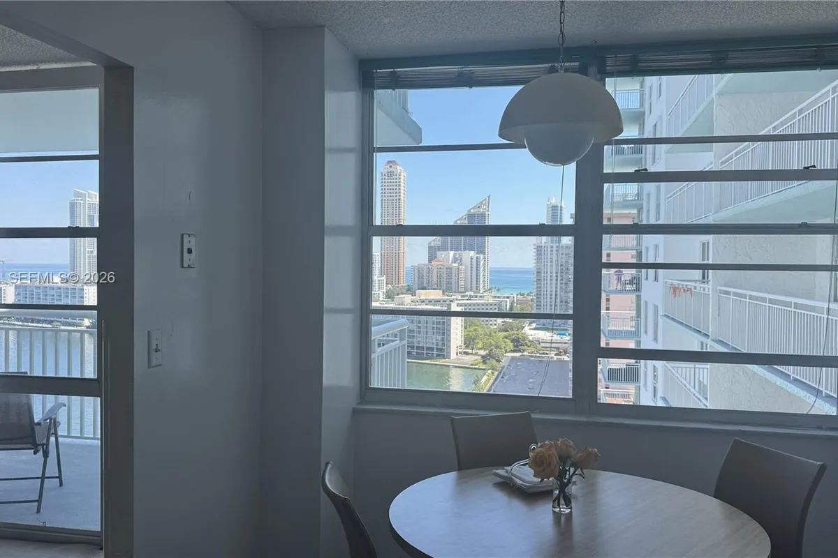 301 174th St # 1917, Sunny Isles Beach FL 33160