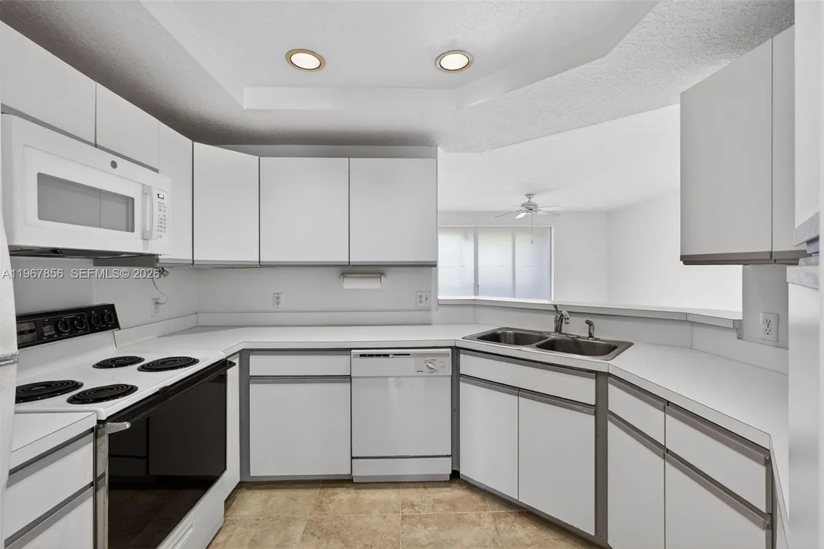 101 Muirfield Ct # 101D, Jupiter FL 33458