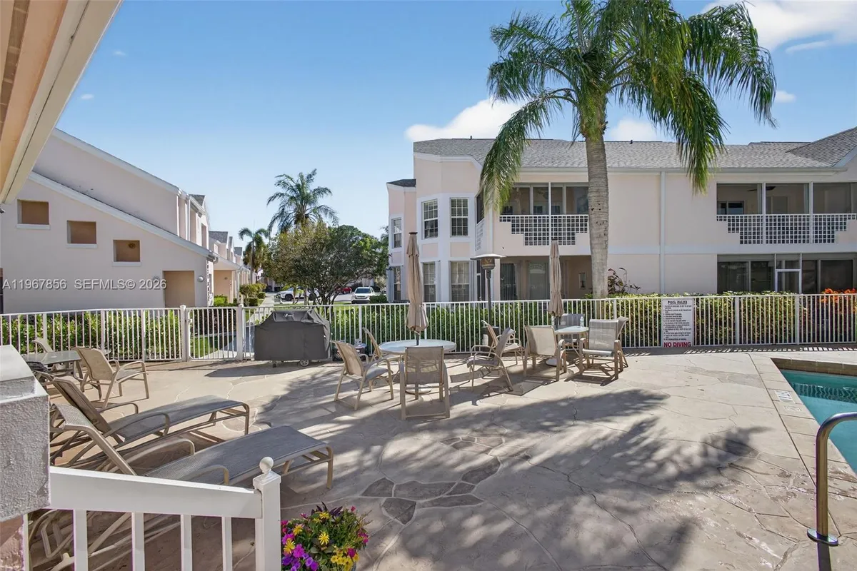 101 Muirfield Ct # 101D, Jupiter FL 33458