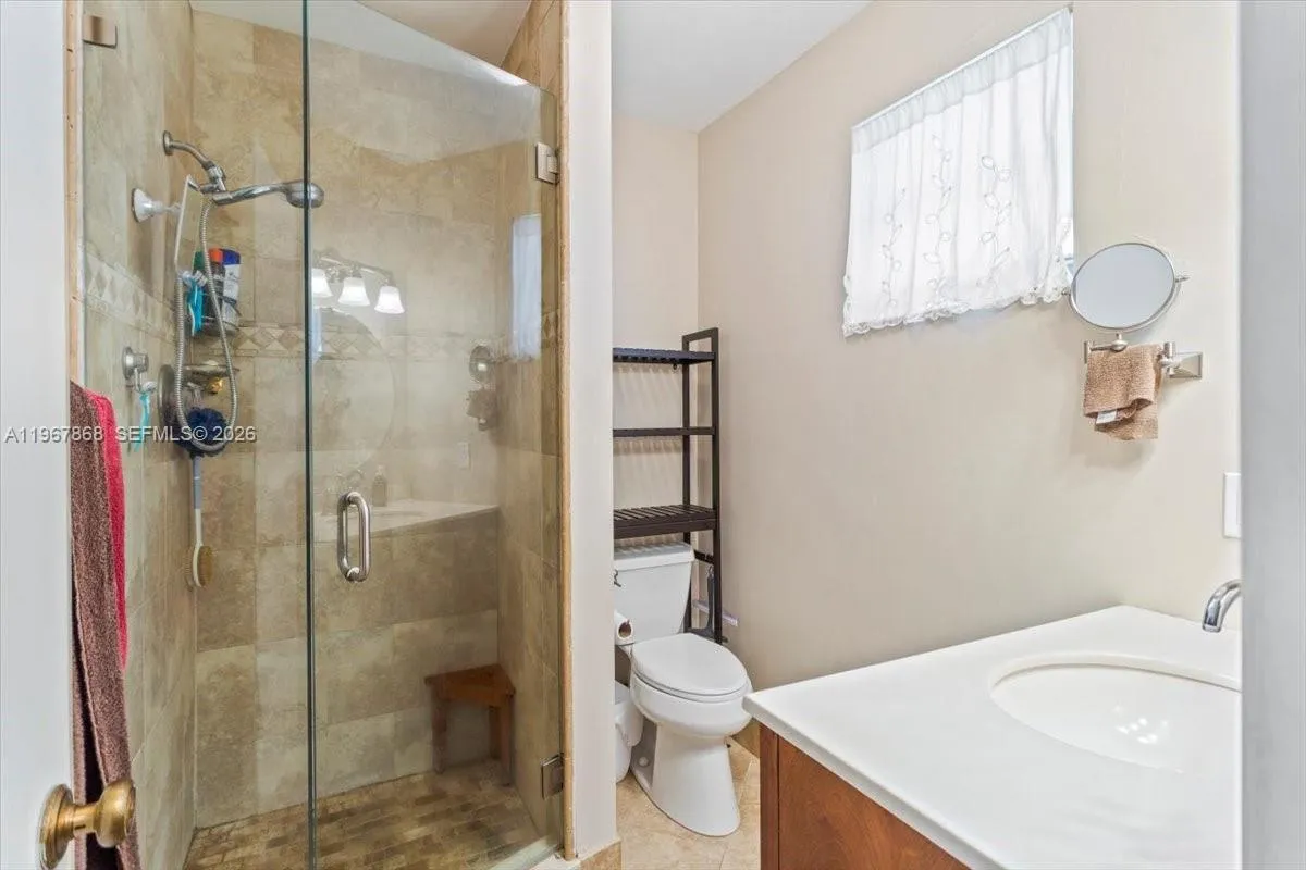 9750 SW 143rd Dr, Miami FL 33176