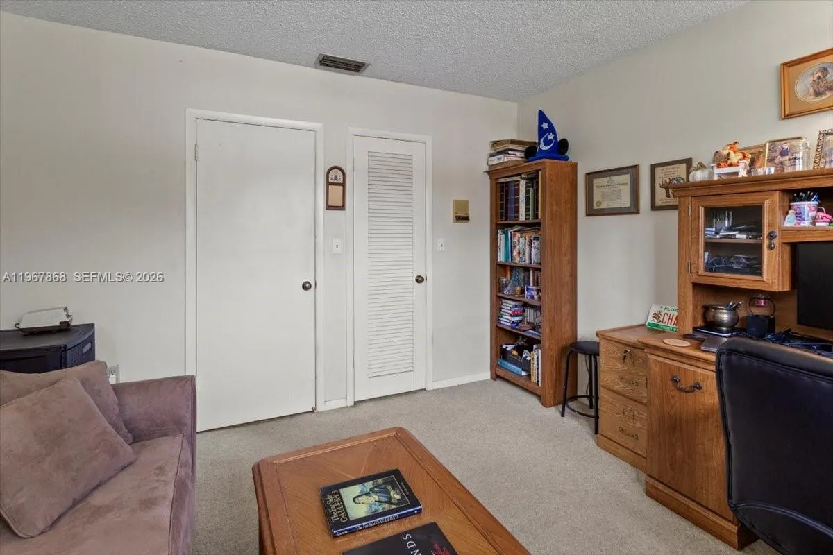 9750 SW 143rd Dr, Miami FL 33176