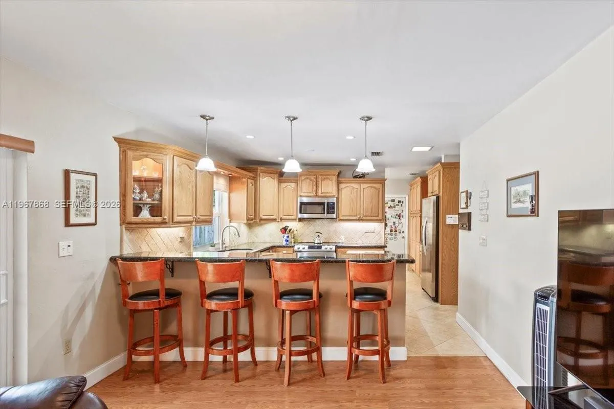 9750 SW 143rd Dr, Miami FL 33176