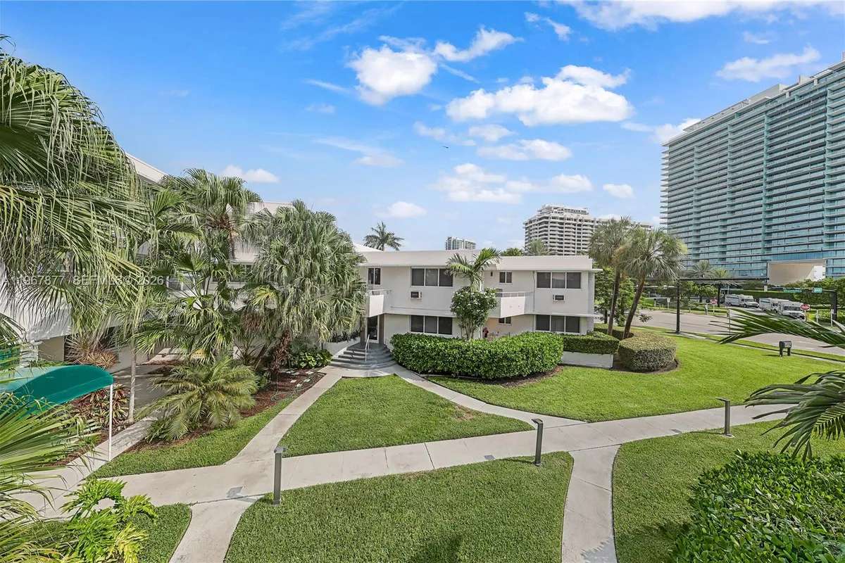 10190 Collins Ave # 203, Bal Harbour FL 33154