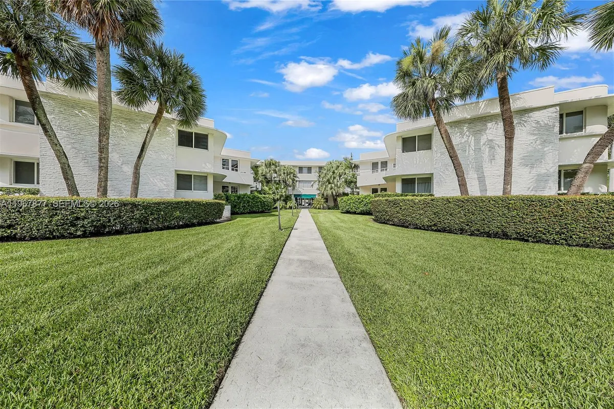 10190 Collins Ave # 203, Bal Harbour FL 33154