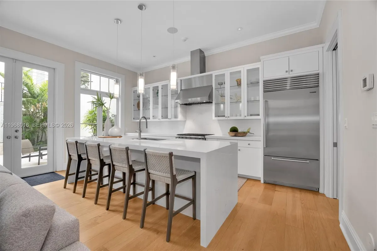 639 Almeria Ave, Coral Gables FL 33134