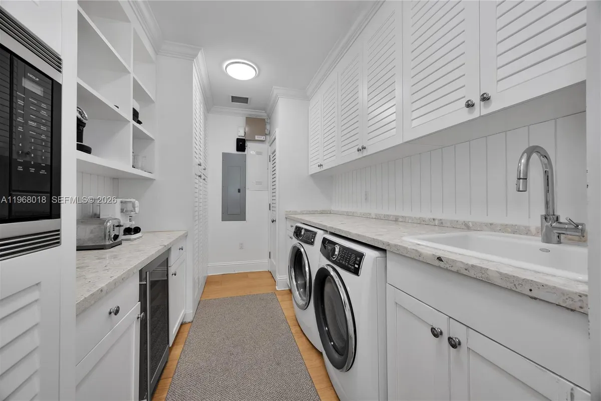 639 Almeria Ave, Coral Gables FL 33134