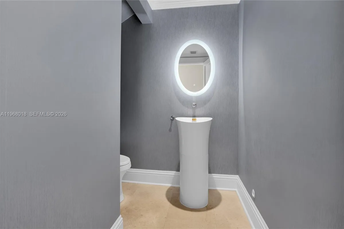 639 Almeria Ave, Coral Gables FL 33134