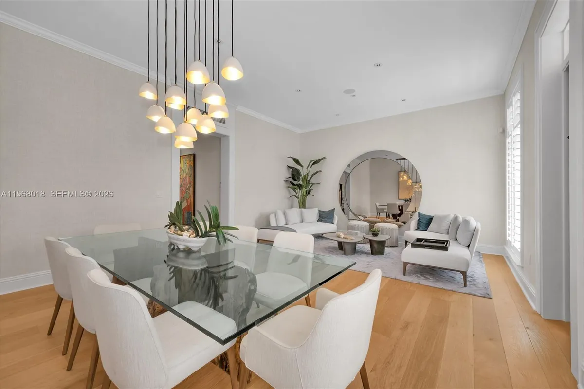 639 Almeria Ave, Coral Gables FL 33134