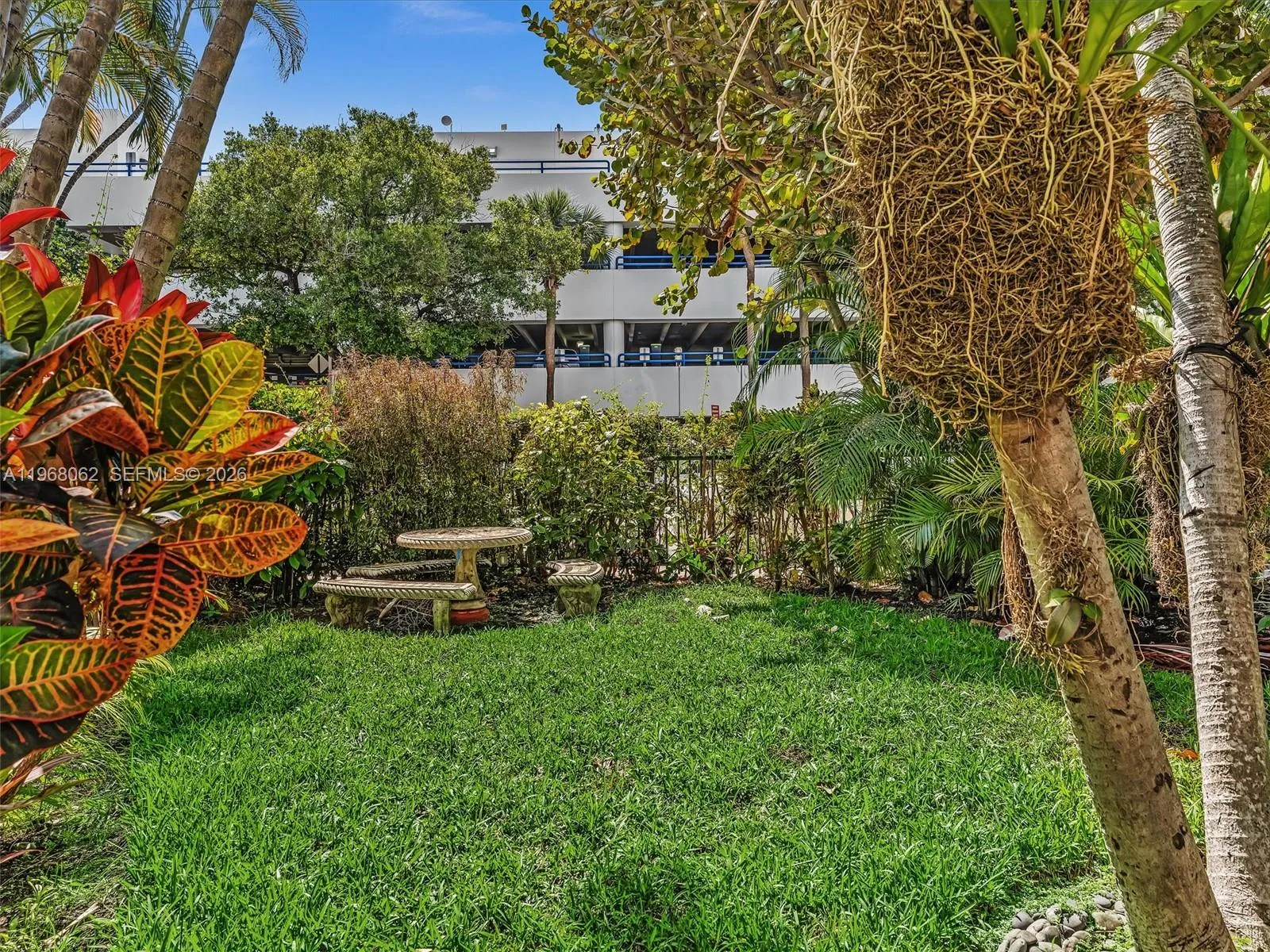 503 12th St # 5, Miami Beach FL 33139