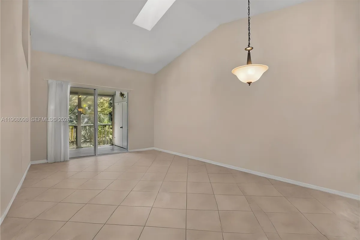 18081 SE Country Club Dr # 367, Jupiter FL 33469