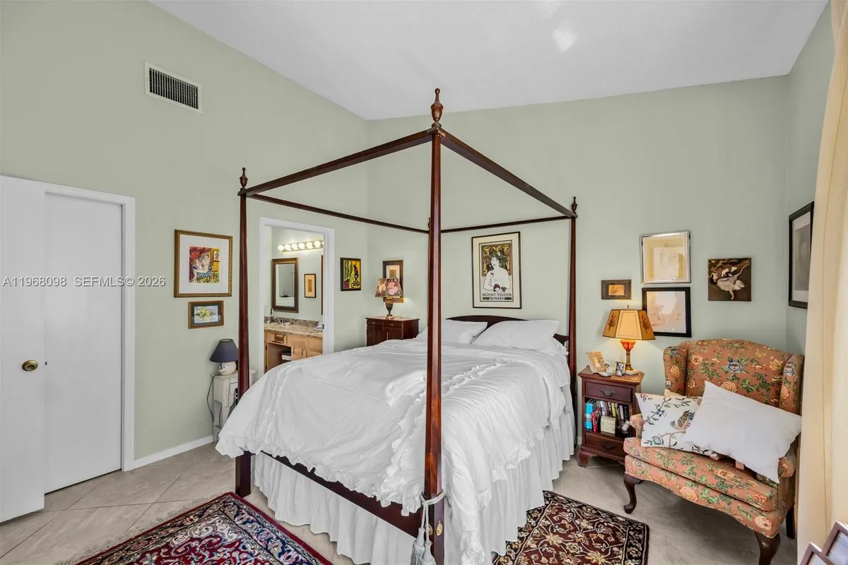 18081 SE Country Club Dr # 367, Jupiter FL 33469